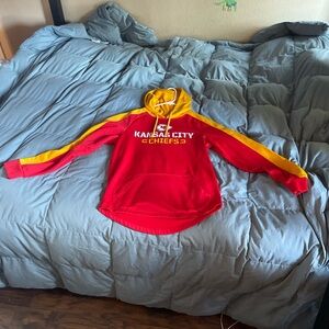 Kansas City Cheif’s. NFL Team Apparel Red and Gold Hoodie